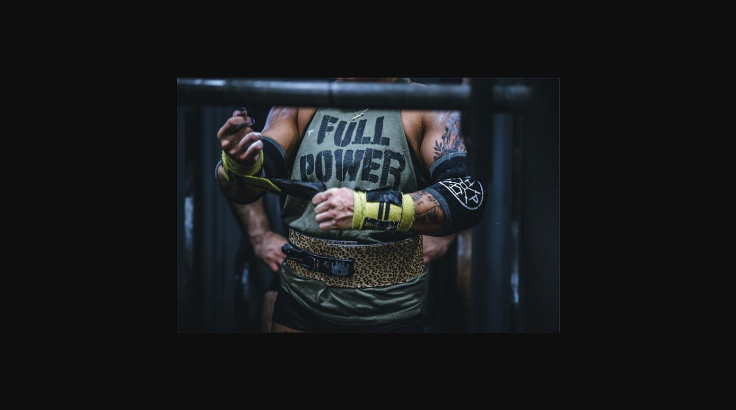 Weightlifting Wrist Wraps - Wrist Support for Gym, Powerlifting & CrossFit